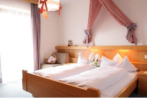 Residence Gruenwald Valles Ngoại thất bức ảnh